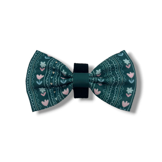 Evergreen Bloom Bow